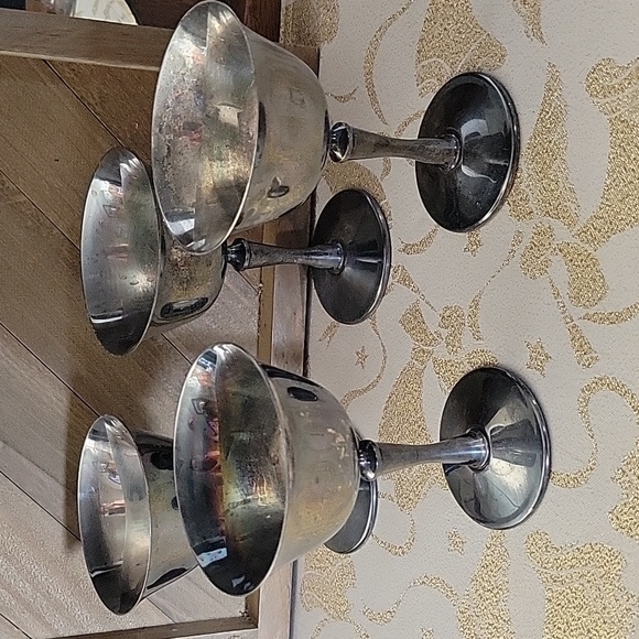 4 Vintage Patina Silver-plated EL de Uberti Italy Champagne Dessert Goblets - Picture 2 of 5